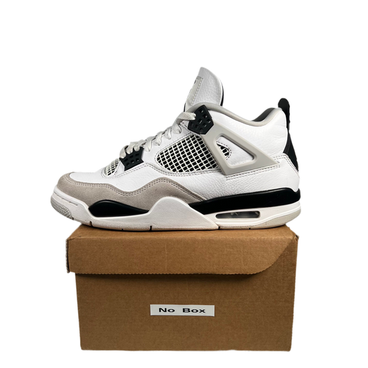 Jordan 4 Military Black (2022) Size 8.5 USED s17977