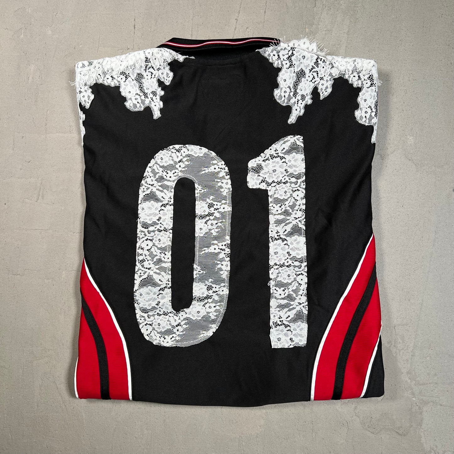 WNTD Apparel Sports Club Black/Red Jersey Size Small USED x17557