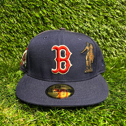 New Era Boston Red Sox Horse Rider Embroidery Navy Hat Size 7 5/8 USED v16161