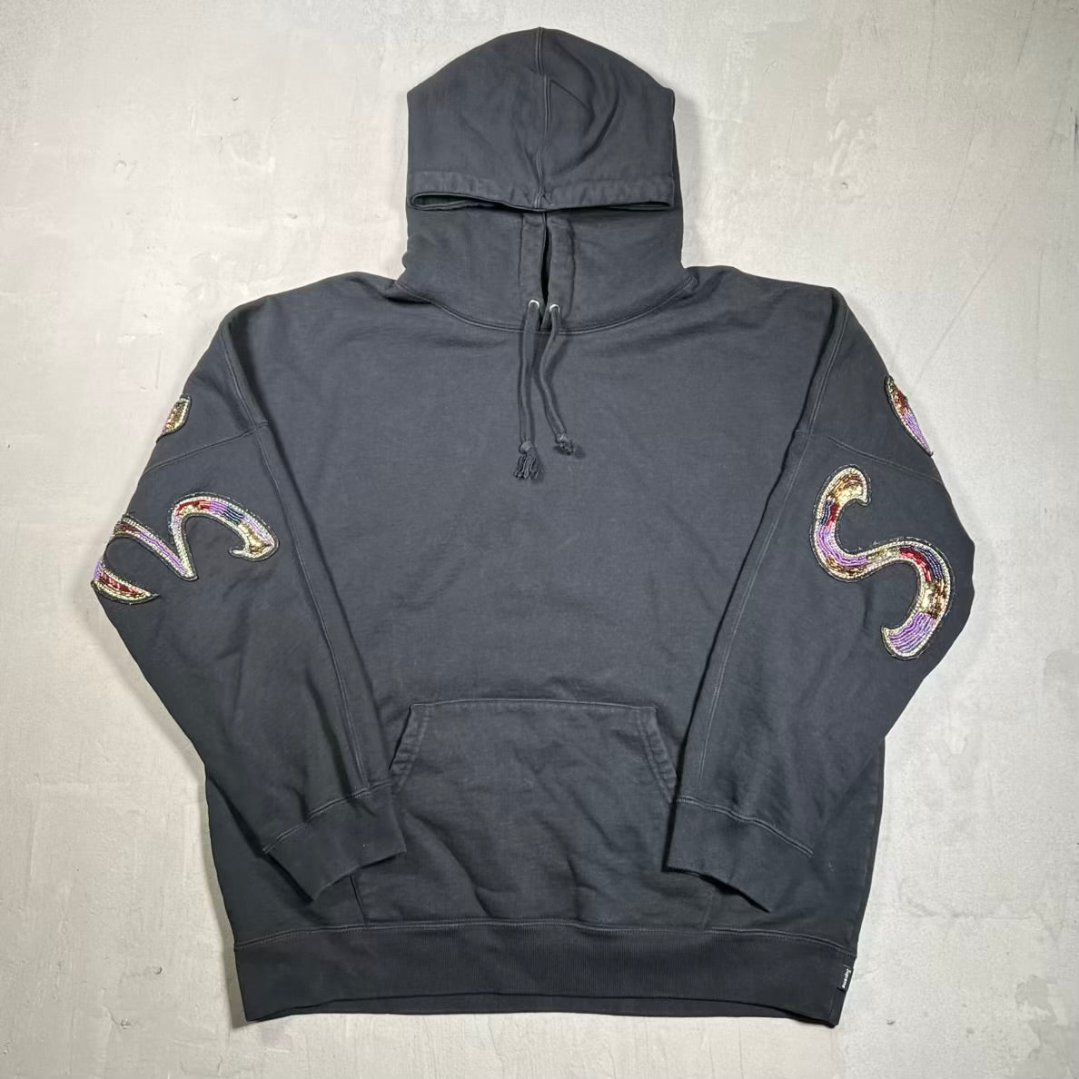 Supreme Beaded Hoodie Black (2022) Size Medium USED x18785