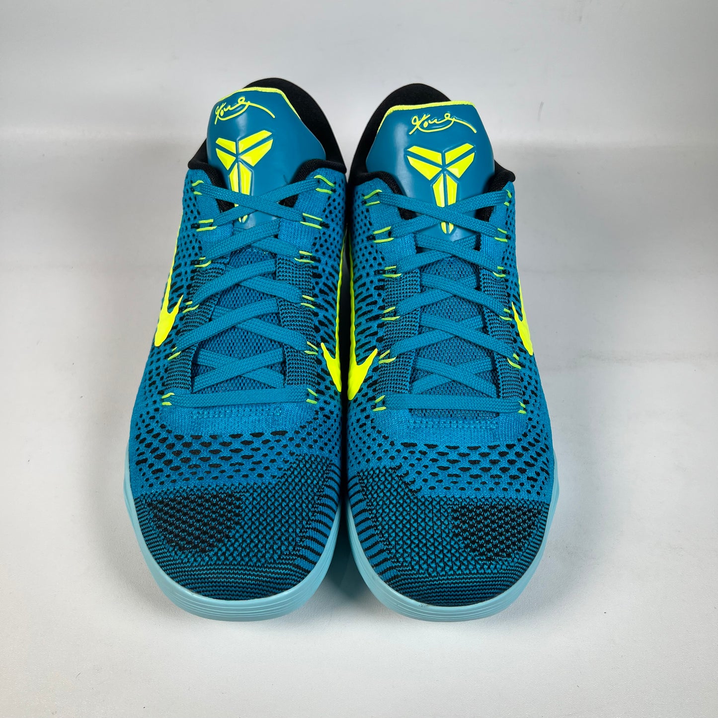 Nike Kobe 9 Elite Low Perspective (2025) Size 10.5 NEW s22144