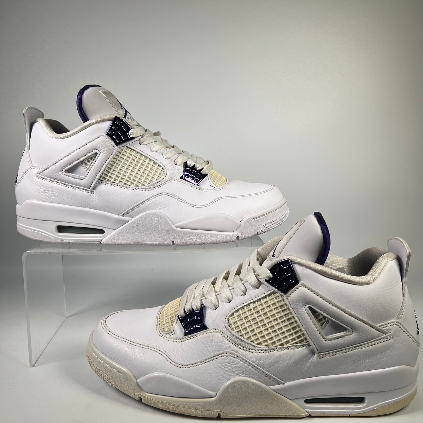 Jordan 4 Metallic Purple 2020 Size 12 USED s11305