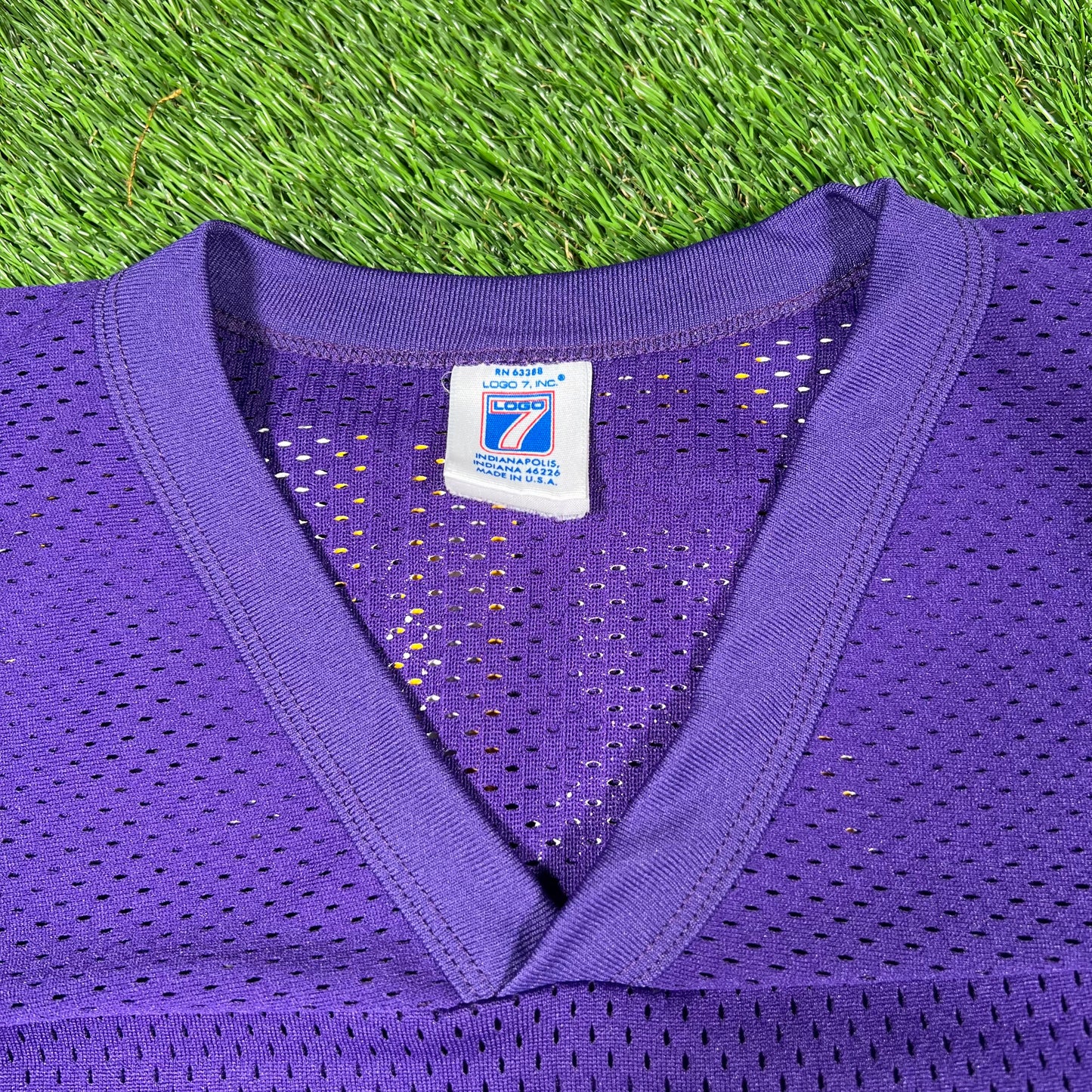 1990s Cris Carter Purple Vikings Jersey SIze Medium USED v17882