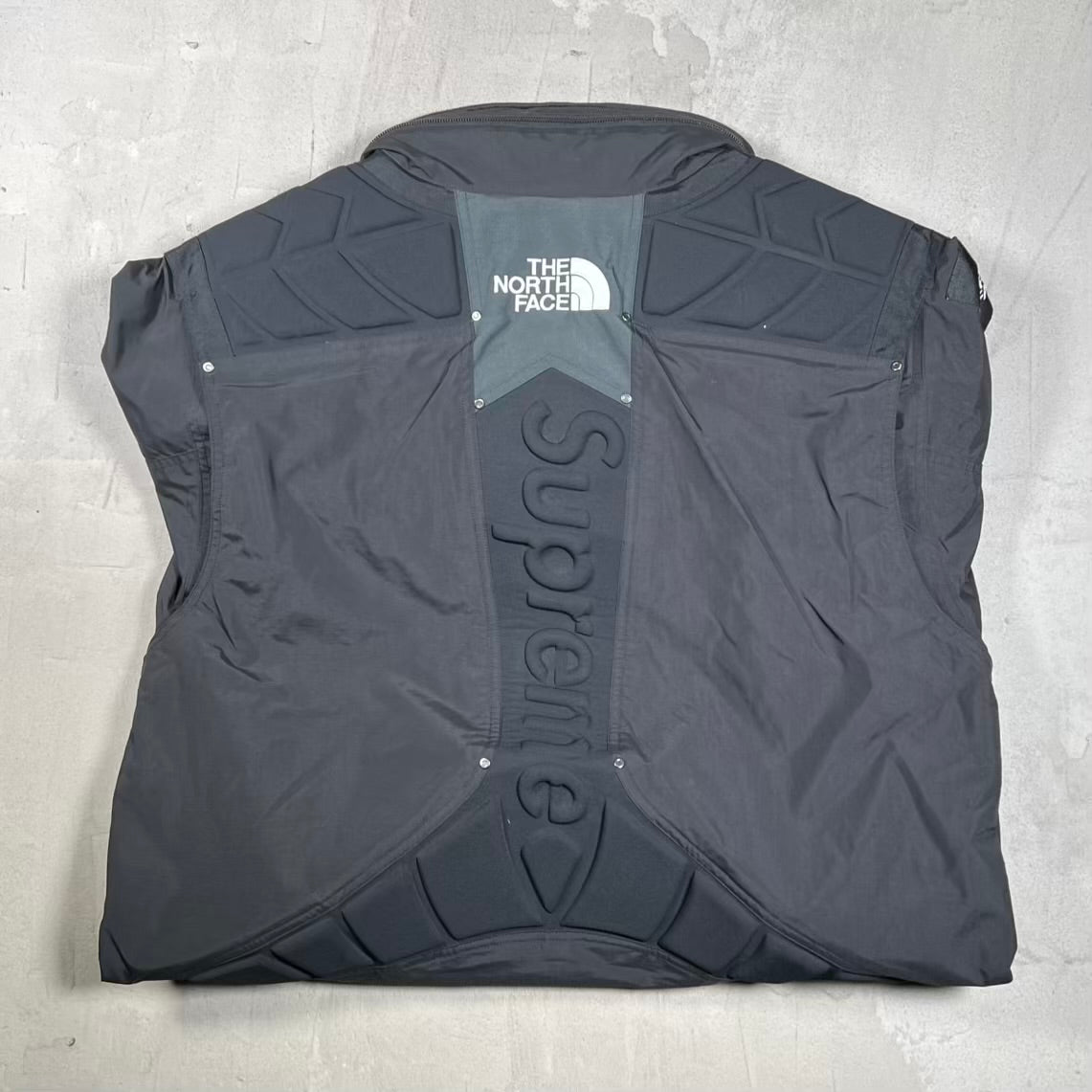 Supreme North Face Steep Tech Apogee Black Jacket (2022) Size Medium USED x18657