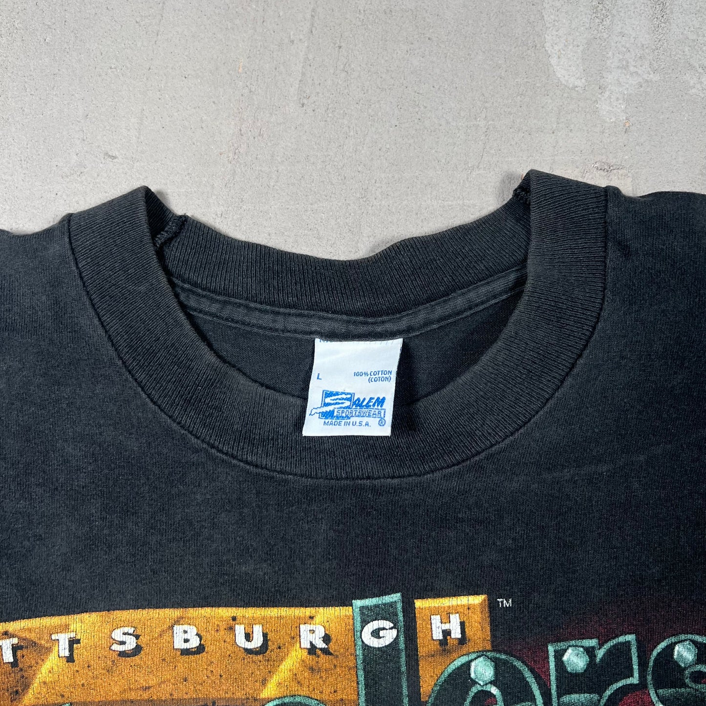 1994 Pittsburgh Steelers Steel Worker Black Tee Size Large USED v19246