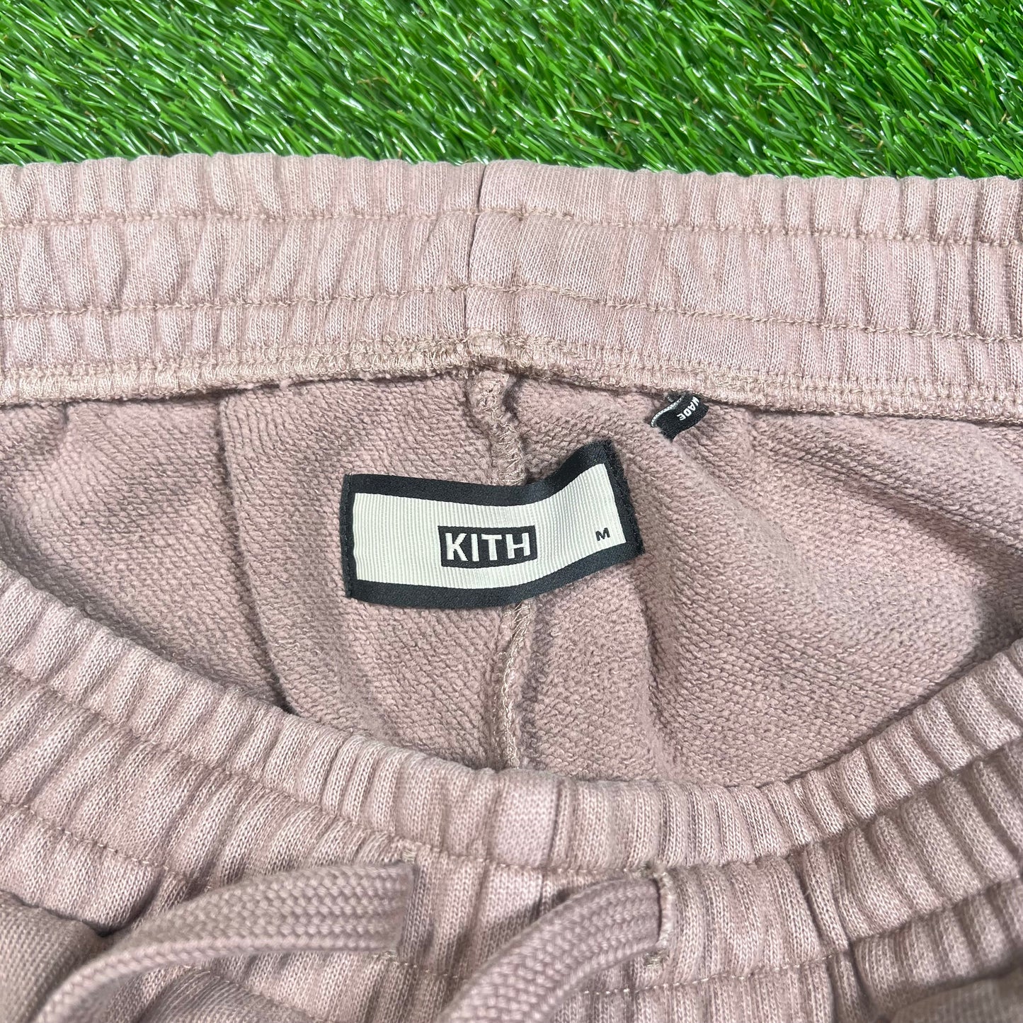 Kith Sand Box Logo Sweatpants Size Medium USED x15889