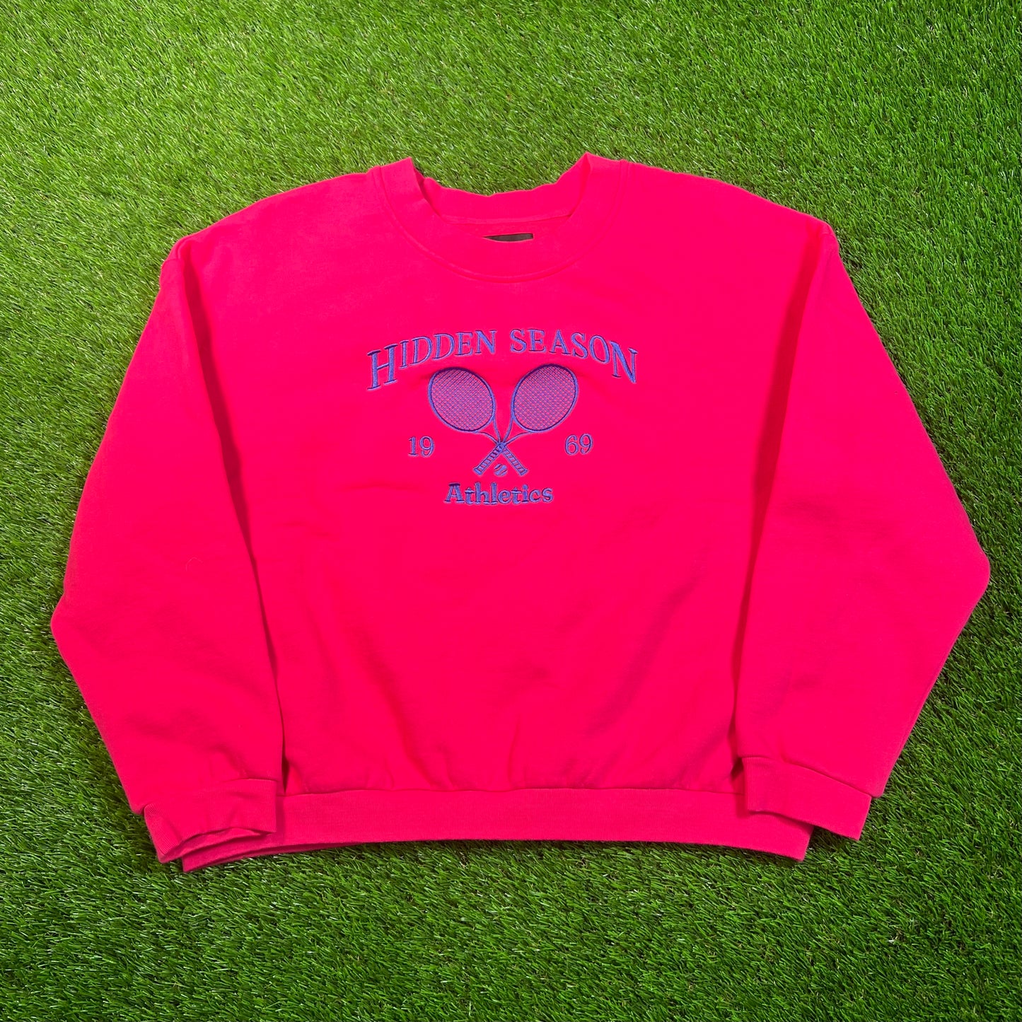 Hidden Season Pink "Athletics" Crewneck Size Medium USED x16833