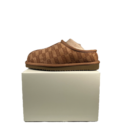 Kith Monogram Shearling Slippers Size 35 (5) NEW s14844