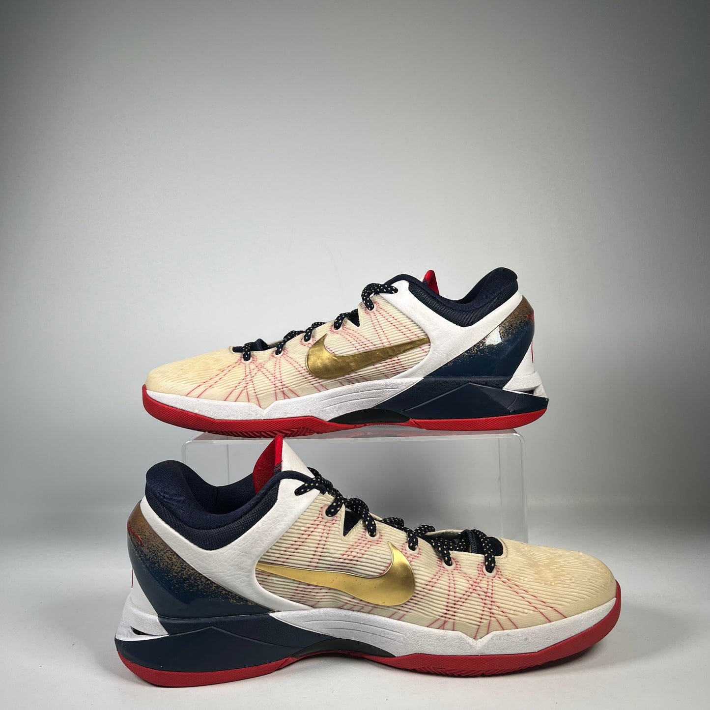 Nike Kobe 7 Gold Medal (2012) Size 12 USED s20952