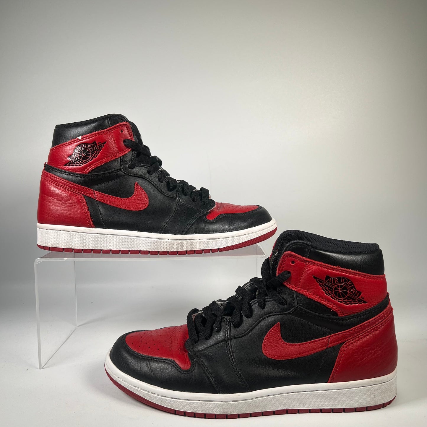 Jordan 1 Bred Banned (2016) Size 9 USED s19840