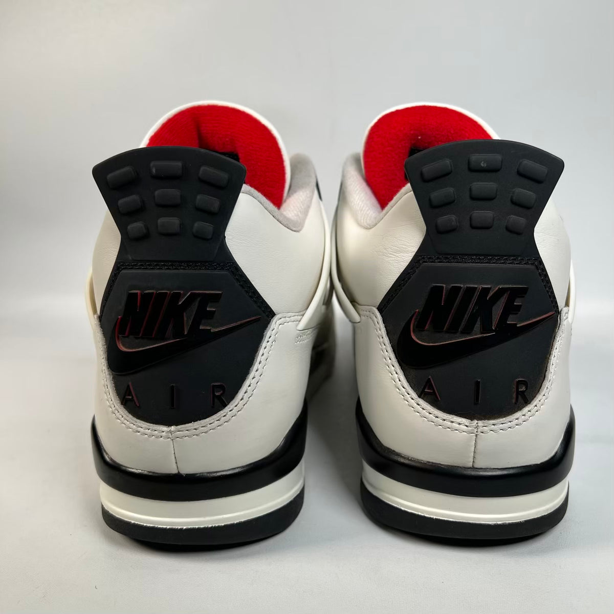 Jordan 4 Flight Club (2026) Size 11.5 USED s23449