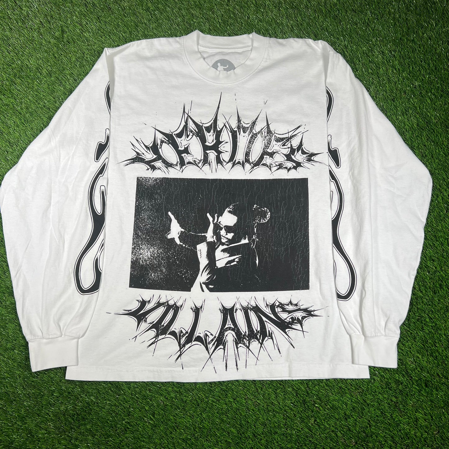 Metro Boomin Heroes and Villians 2022 White Long sleeve Size Medium NEW x14551