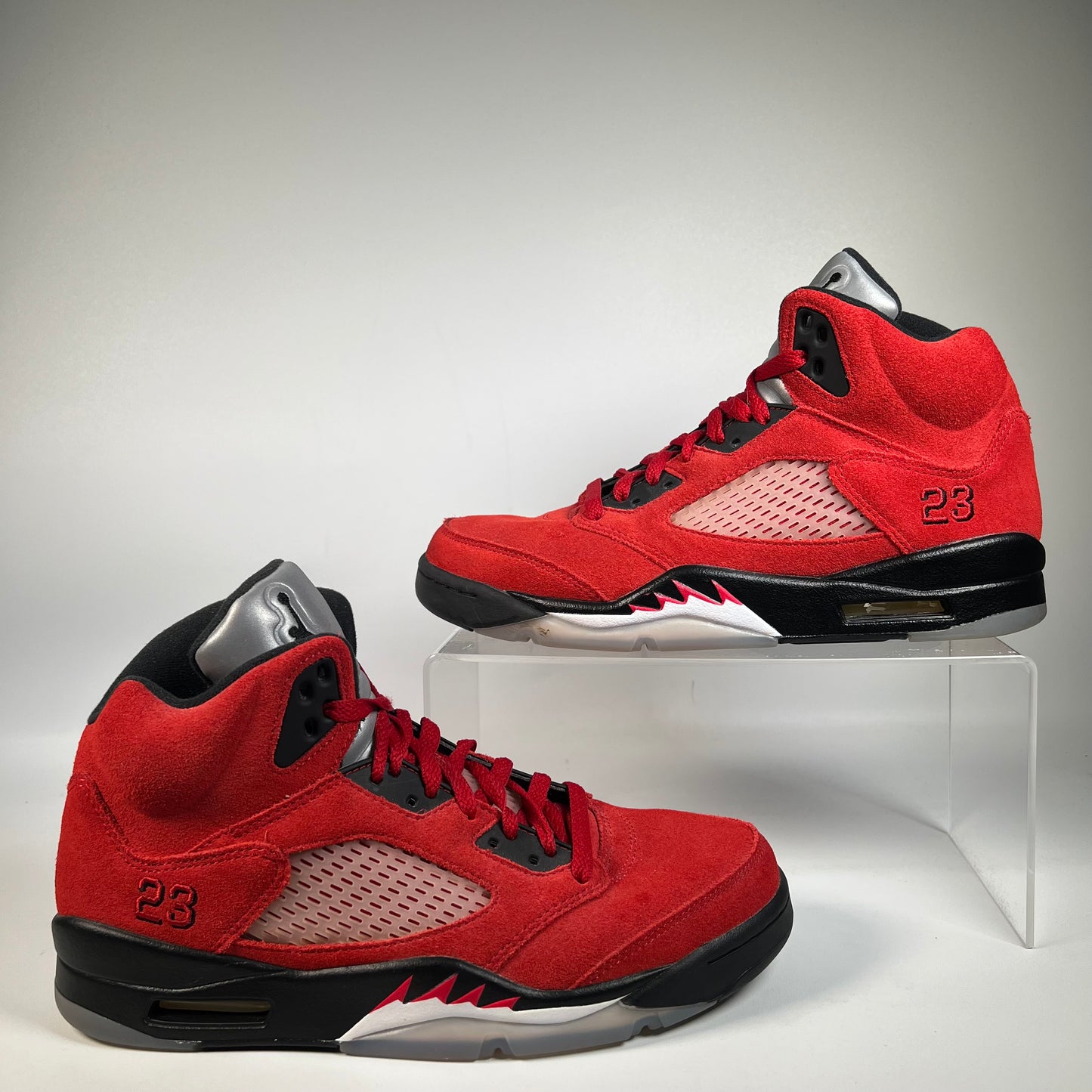 Jordan 5 Raging Bull Red (2021) Size 9 USED s21921