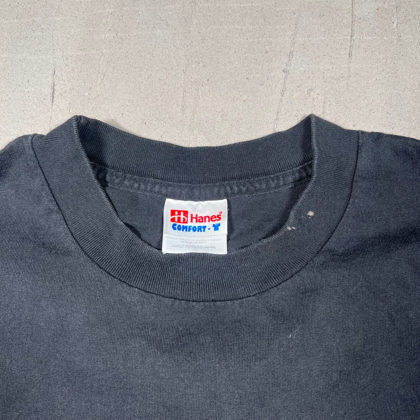 1990s Millennium is Coming Show Me Your Tits Black Tee Size XL USED v19029