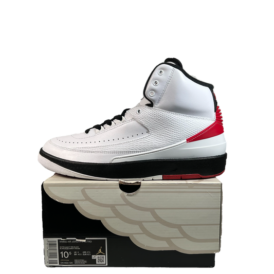 Jordan 2 Chicago (2022) Size 9m / 10.5w NEW s21872