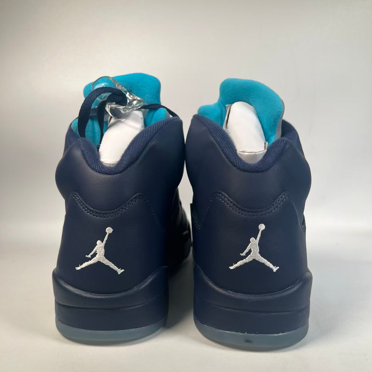 Jordan 5 Pre-Grape (2015) Size 11 NEW s23398