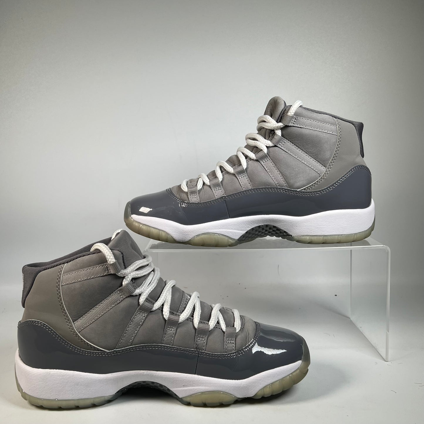 Jordan 11 Cool Grey (2021) Size 7y USED s21825