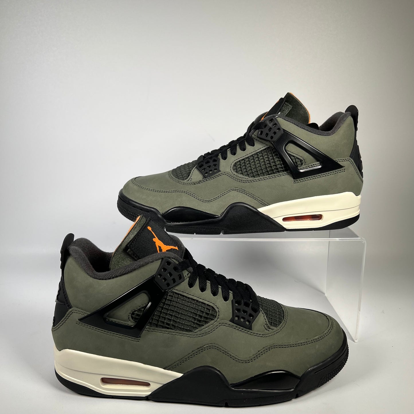 Jordan 4 Undefeated (2025) Size 9.5 NEW s17937