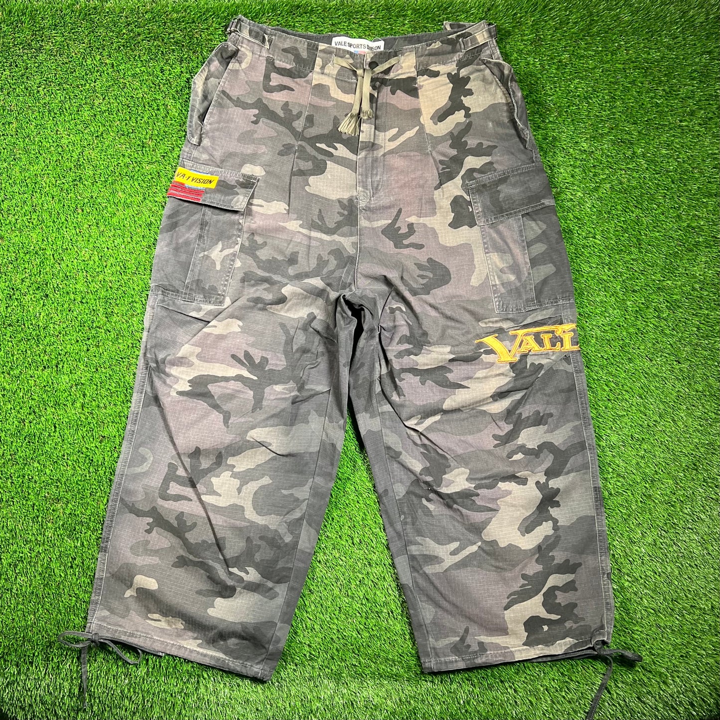 Vale VA-1 Vision Dark Camo Cargo Pants Size 34 USED x16631
