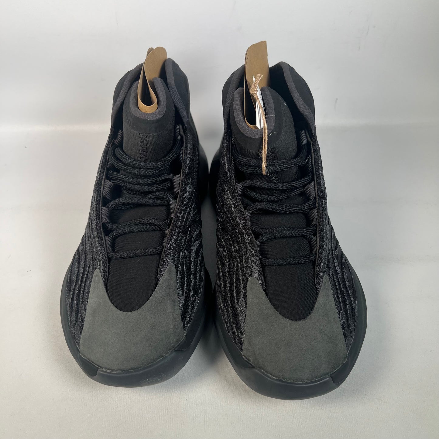 Adidas Yeezy QNTM Onyx (2021) Size 8.5 NEW s22463