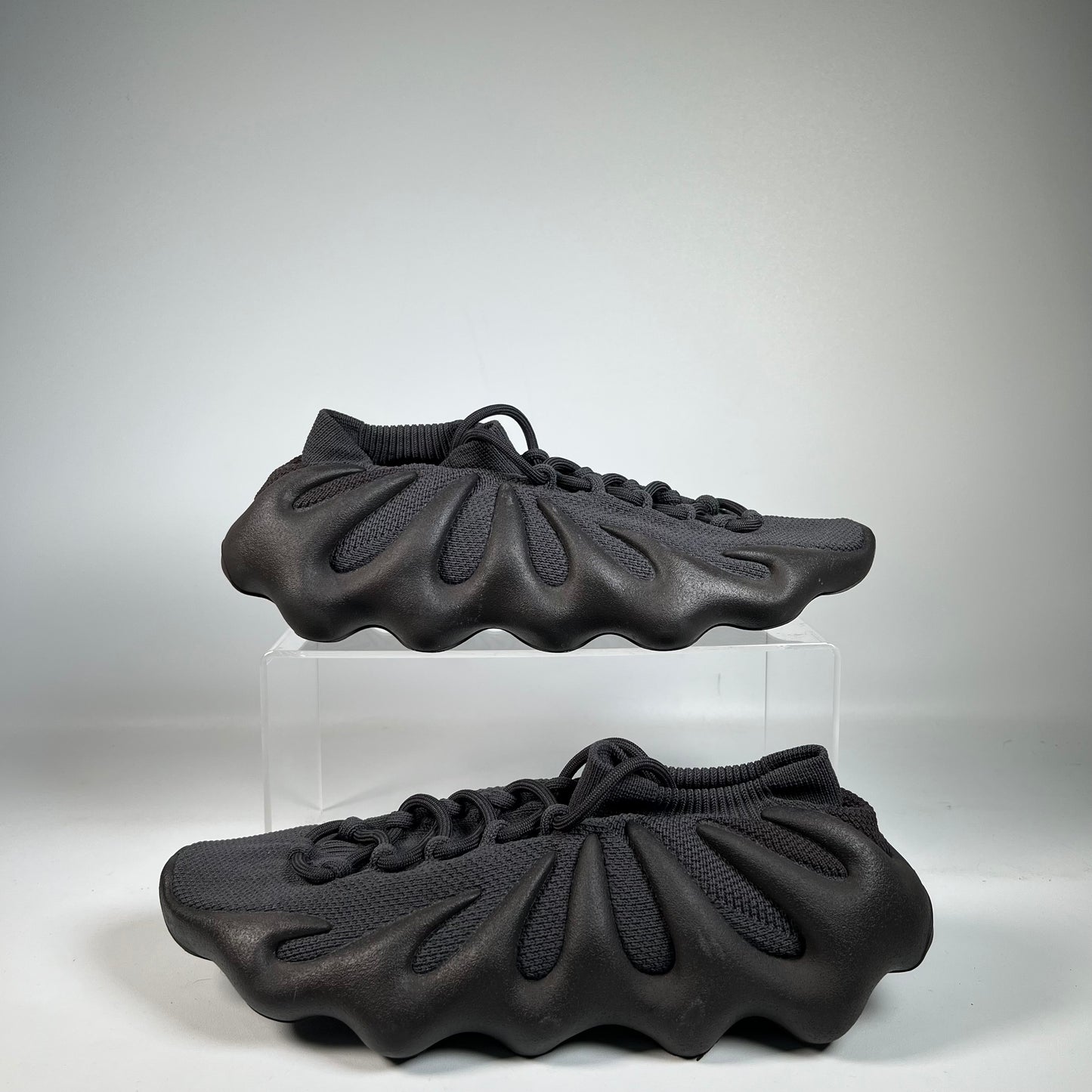 Yeezy 450 Utility Black (2022) Size 10.5 USED s22263