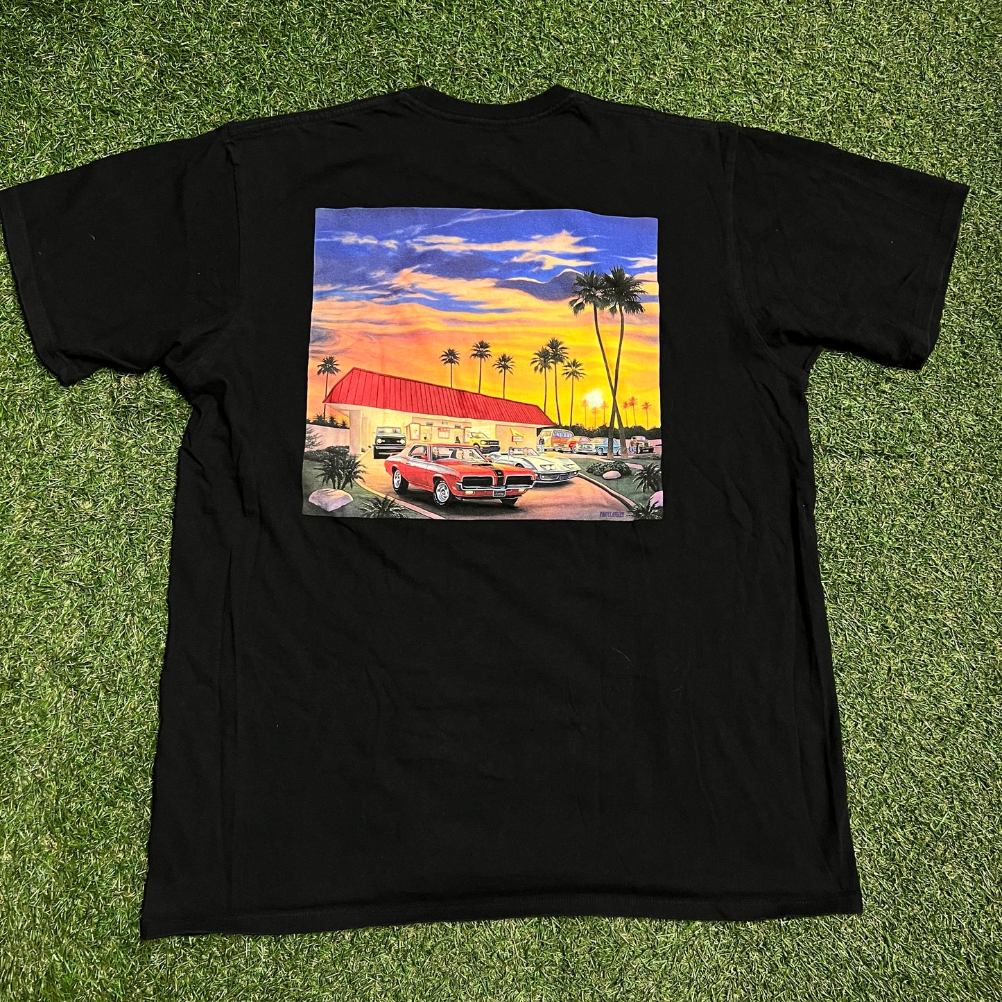 In N Out California Black Tee Size XL USED v15975