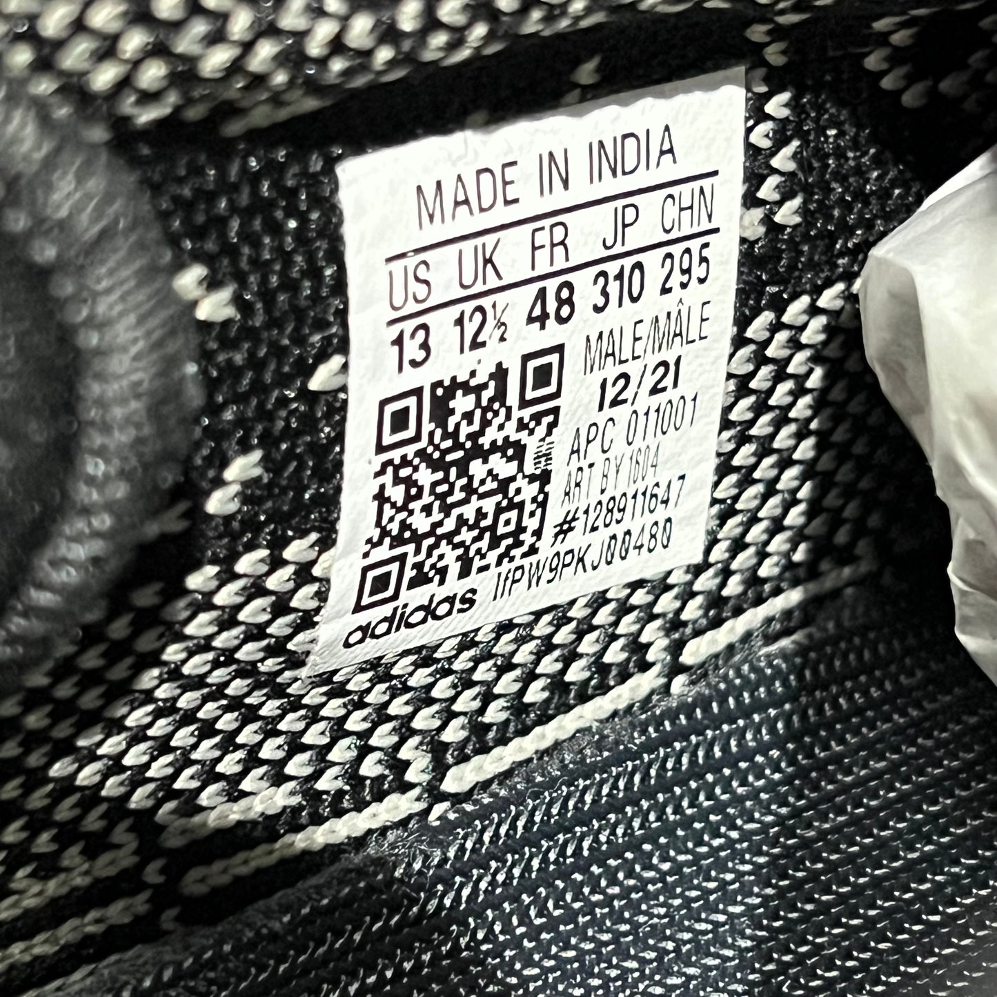Yeezy 350 Core Black White (2016) Size 13 USED s22360