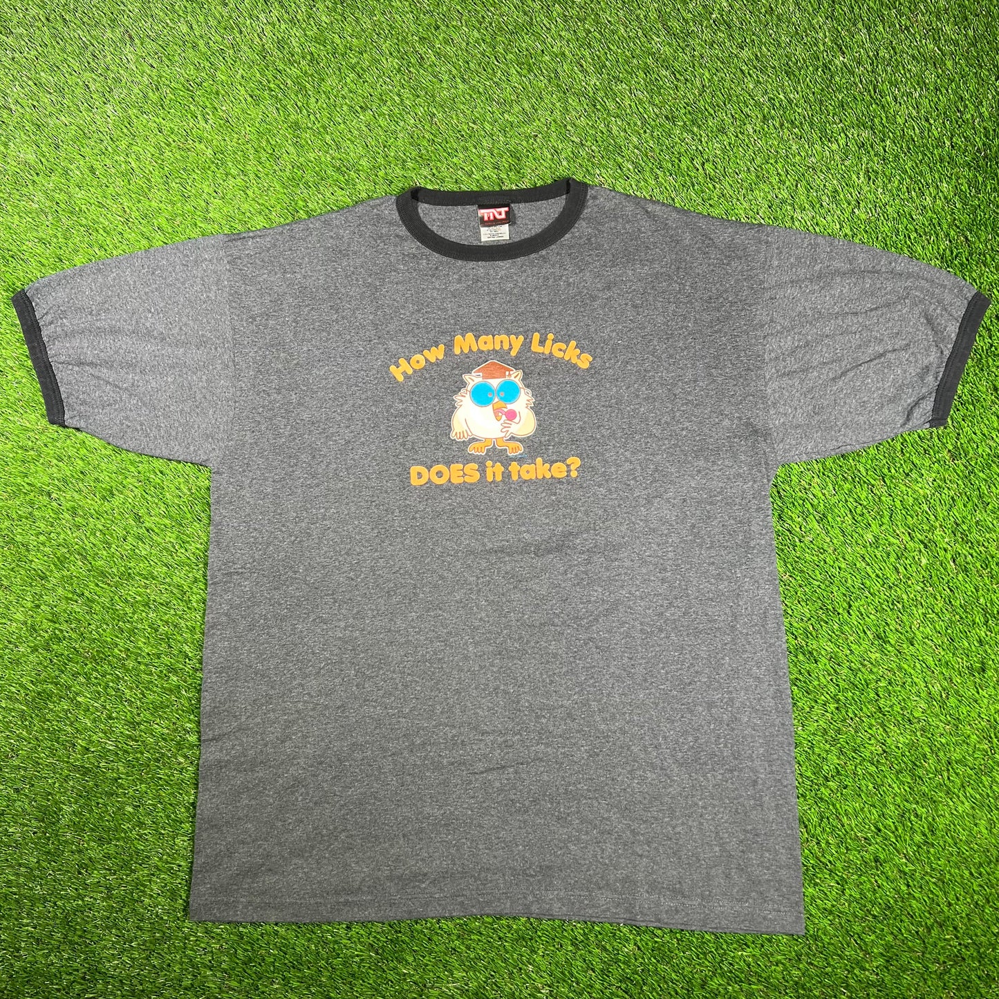 2006 How Many Licks Owl Grey Ringer Tee Size XL USED v17171
