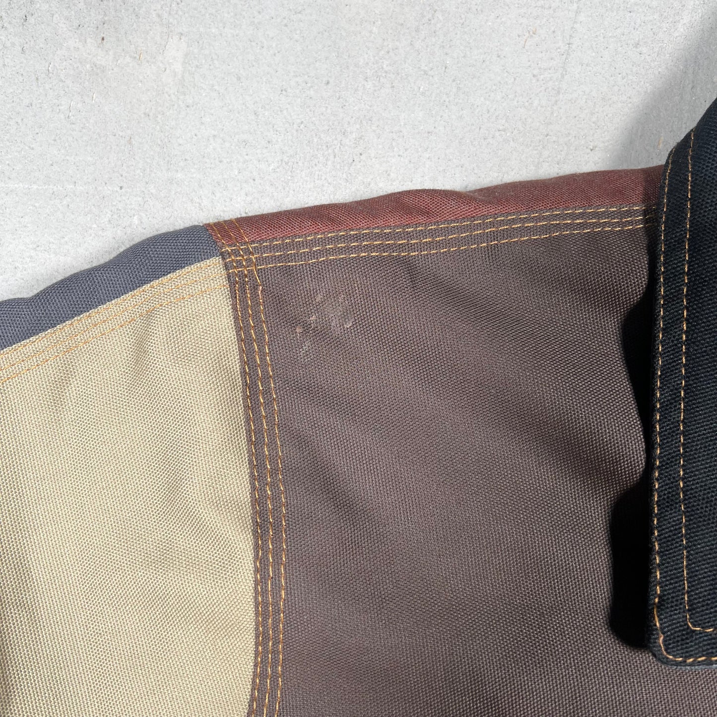 Carhartt Brown Patch Work Custom Work Wear Jacket Size Medium USED v19276