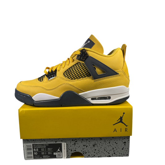Jordan 4 Lightning (2021) Size 8.5 NEW s18629