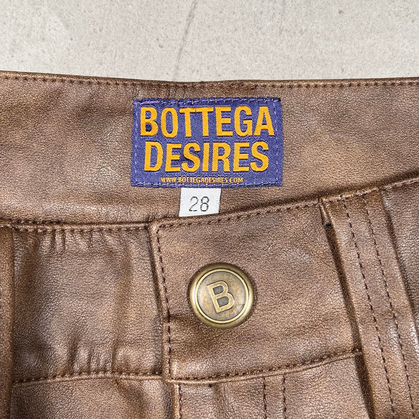 Bottega Desires Brown Leather Shorts Size 28 USED x17555