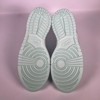 Nike Dunk Low Mint Foam (2024) Size 6.5y NEW s17791