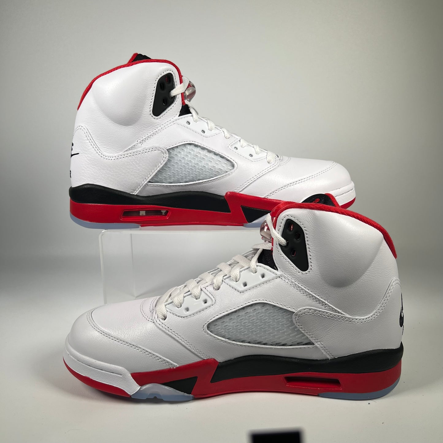 Jordan 5 Fire Red Black Tongue (2025) Size 11.5 NEW s18229