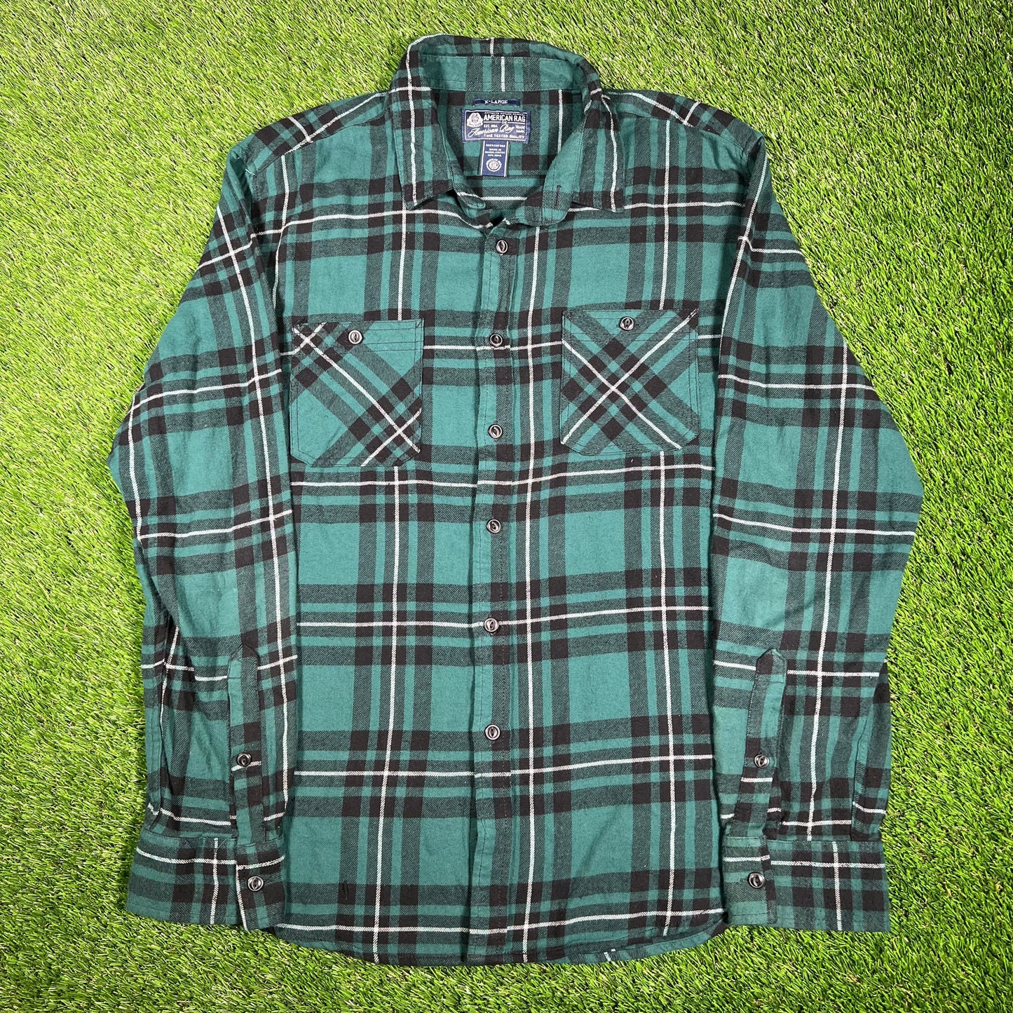 American Rag Green Flannel Button Up Shirt Size XL USED v17404