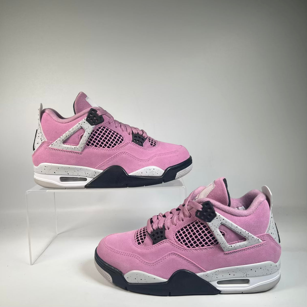Jordan 4 Orchid (2024) Size 6.5M/8W USED s23643