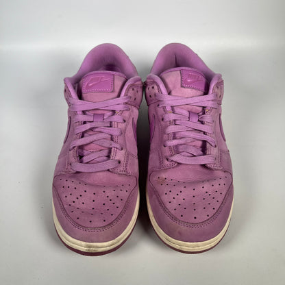 Nike Dunk Low Rush Fuchsia (2023) Size 7m / 8.5w USED s17853