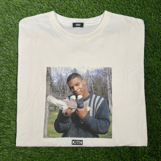 Kith Mike Tyson White Tee Size Large USED x14116