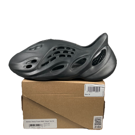 Yeezy Foam Runner Onyx (2024) Size 10 NEW S18485