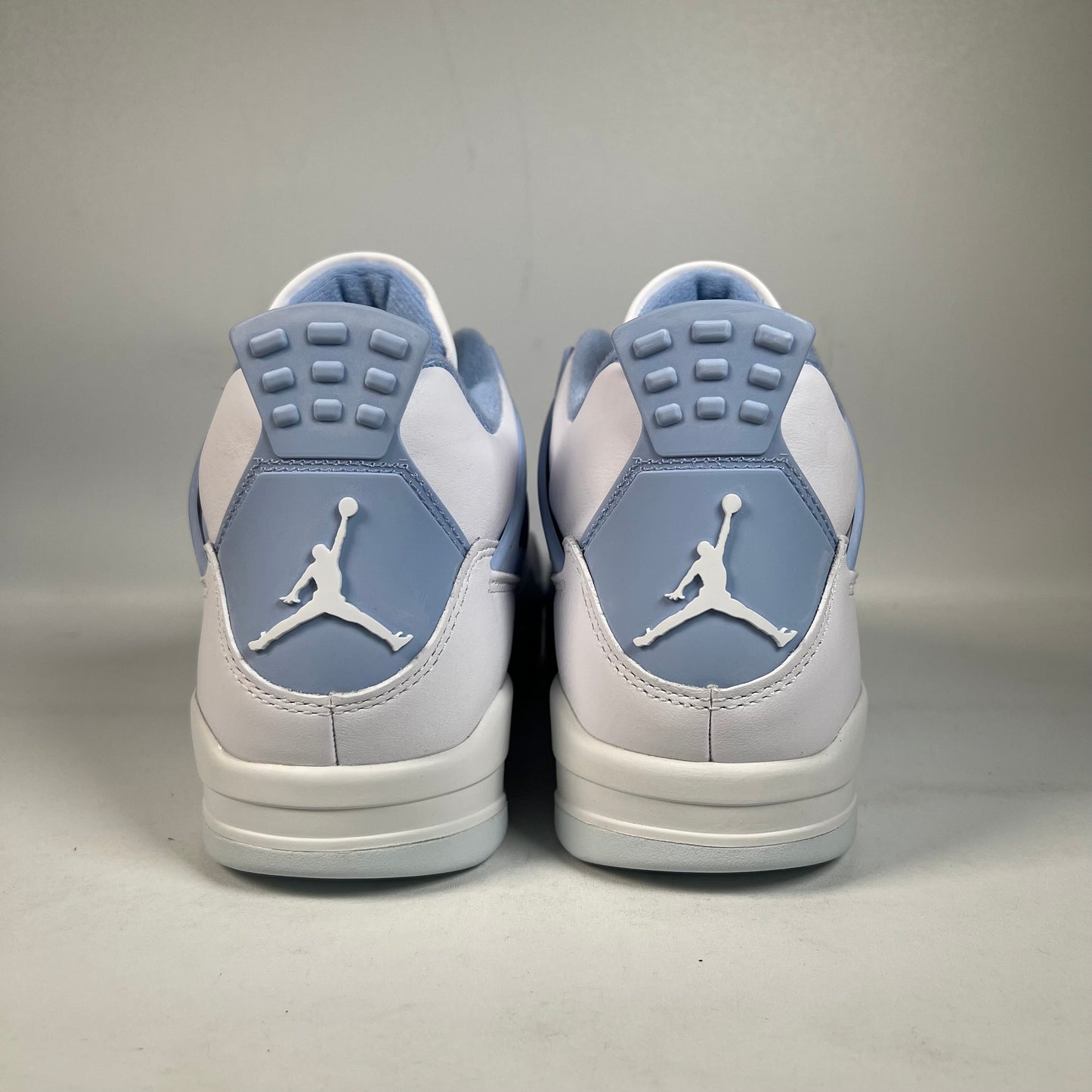 Jordan 4 Forget Me Not (2025) Size 8.5M/10W Size 8.5 NEW s22211