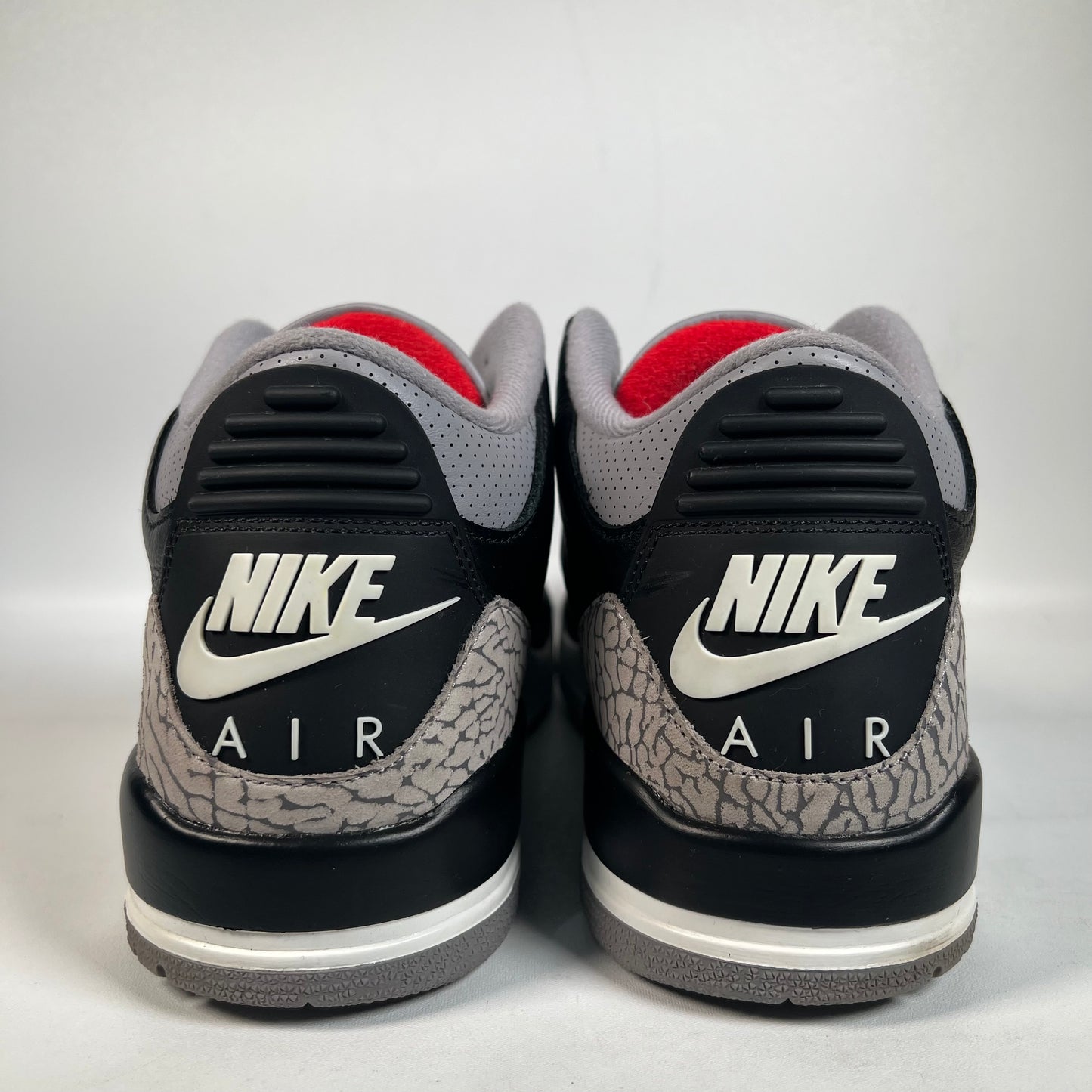 Jordan 3 Black Cement (2024) Size 10 USED s22256