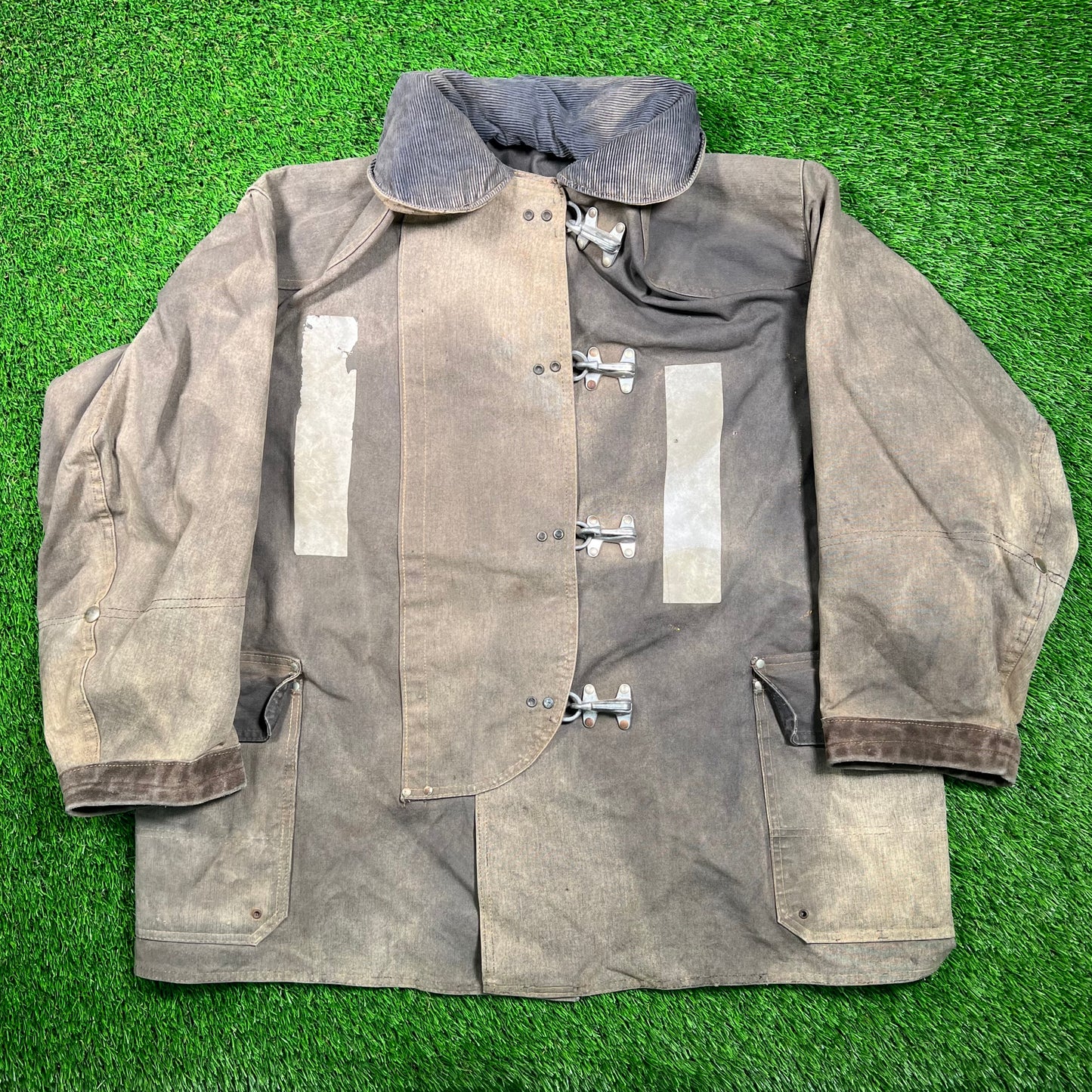 1980s Workwear Fireman Distressed Jacket Size Large USED v18693