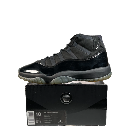 Jordan 11 Cap and Gown (2018) Size 10 USED s21196