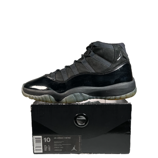 Jordan 11 Cap and Gown (2018) Size 10 USED s21196