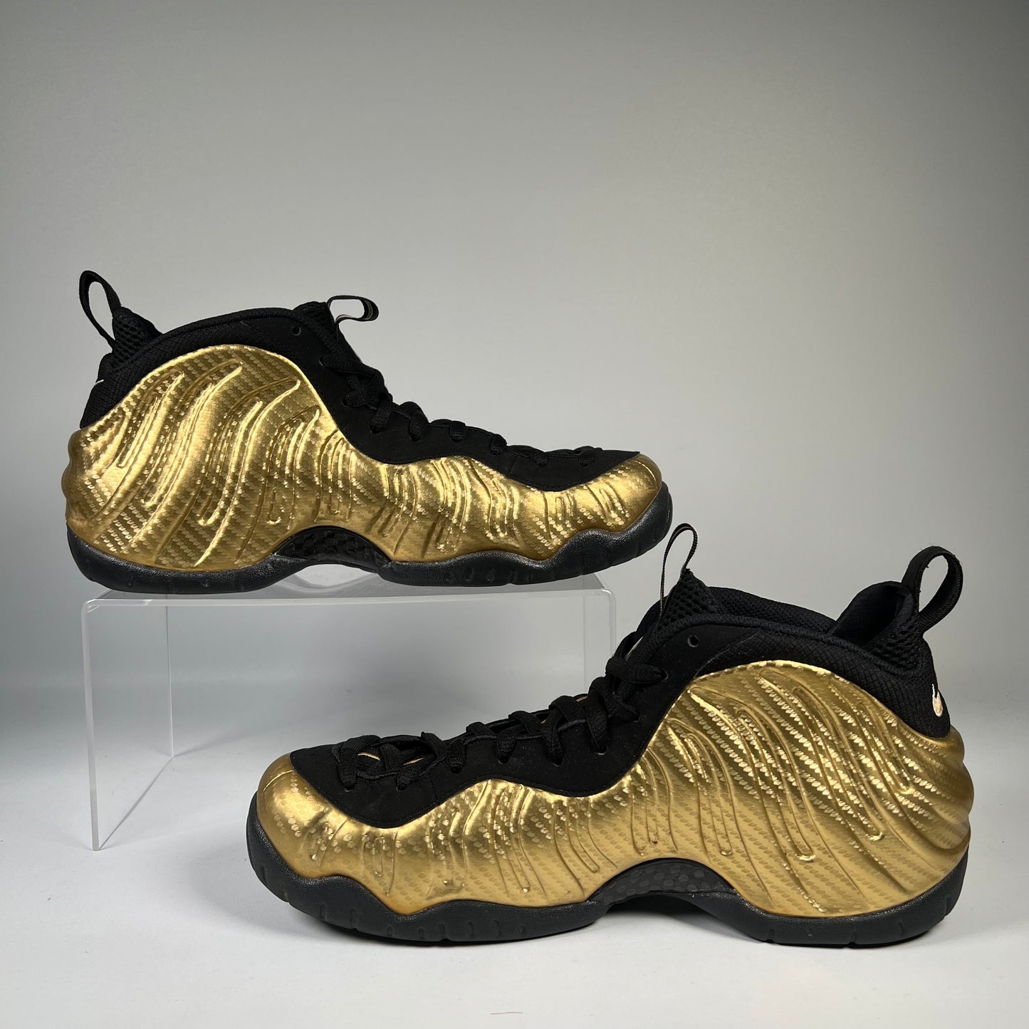Nike Air Foamposite Pro Metallic Gold (2017) Size 10.5 USED s19593