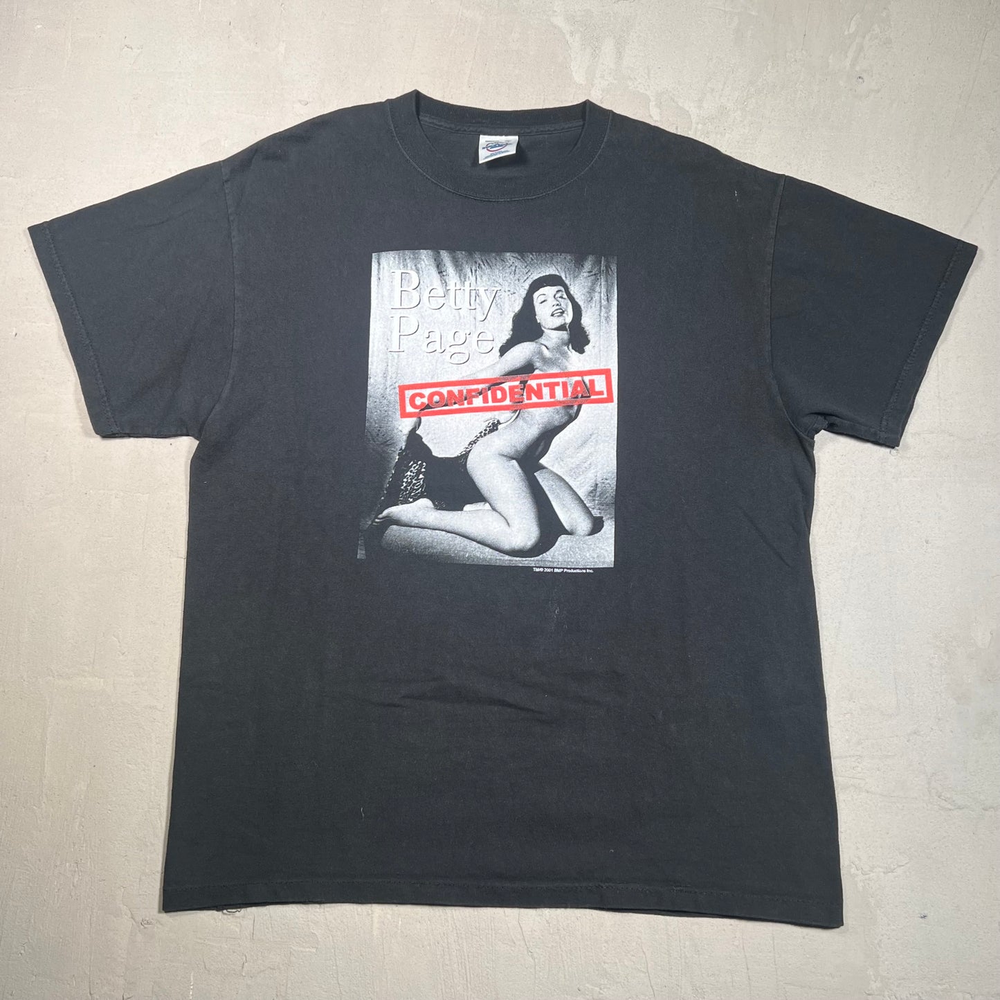 Y2K Betty Page "Confidential" Portrait Tee Black Size Large USED v19381
