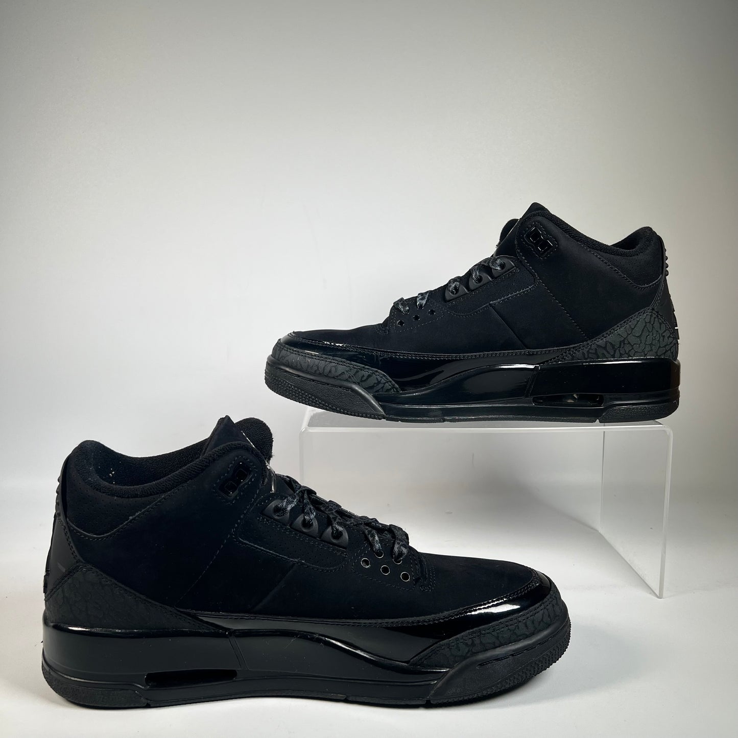 Jordan 3 Black Cay (2025) Size 10 USED s22255