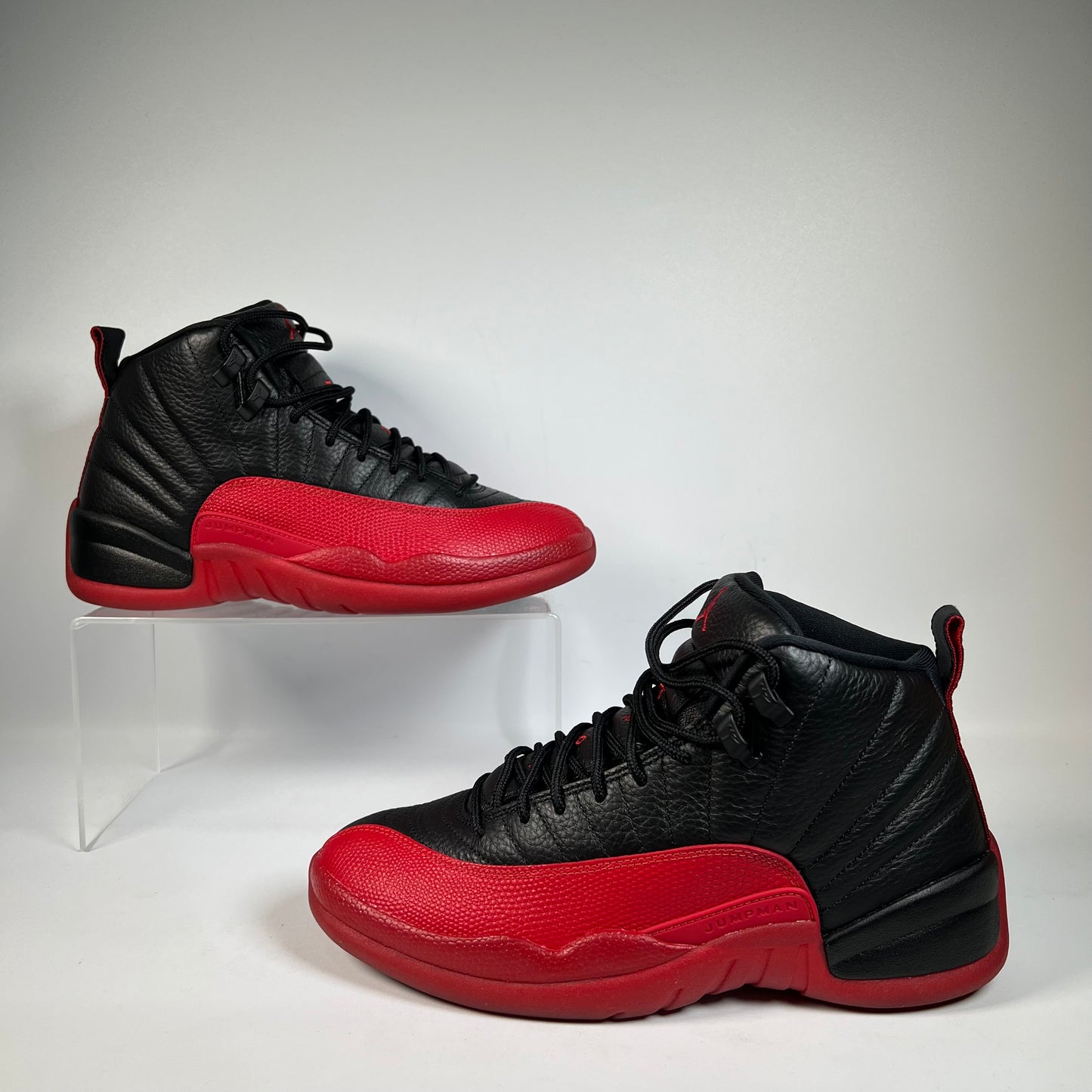 Jordan 12 Flu Game (2025) Size 9 USED s22192