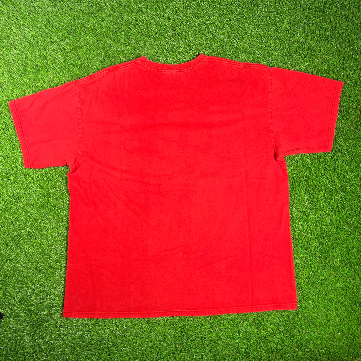Poor and Famous Culture Club Red Tee Size XL USED v17828