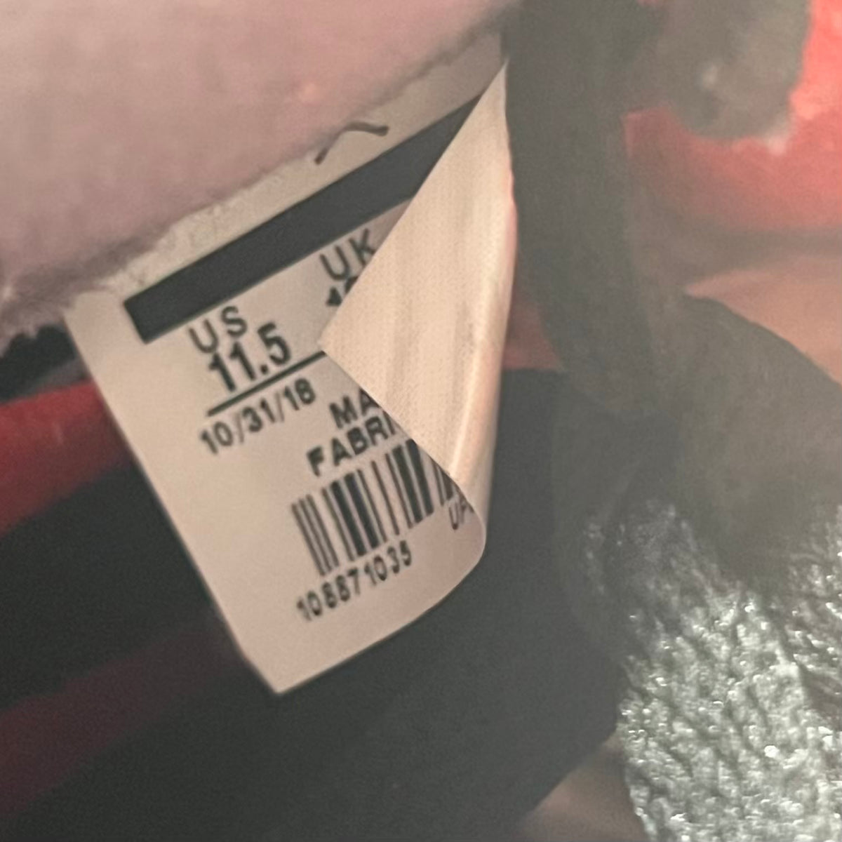 Jordan 4 Bred (2019) Size 11.5 USED s23729