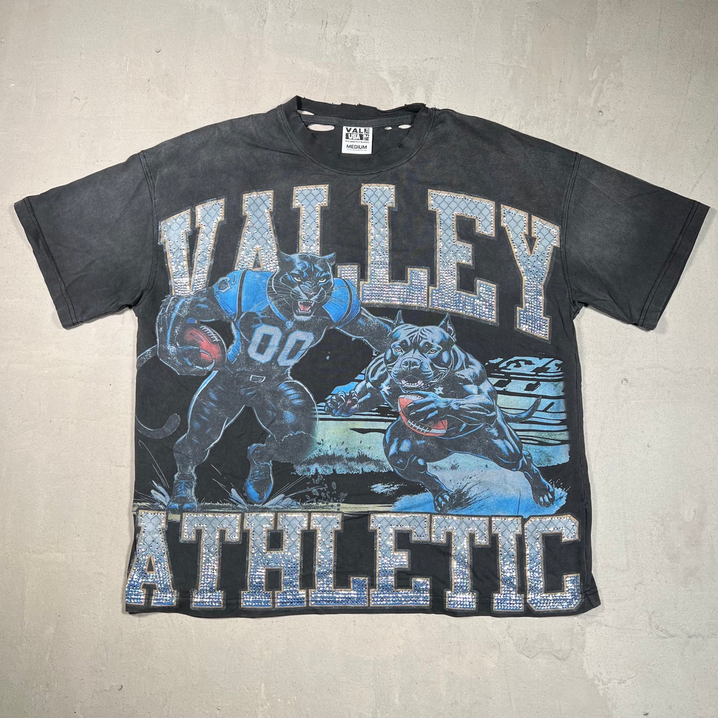Valley Dreams Football Panther Black Tee Size Medium USED x17507